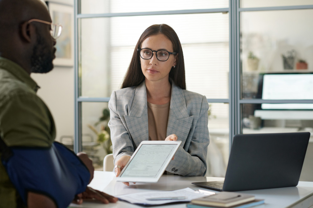Agent commercial sans contrat : un choix risqué pour les entreprises